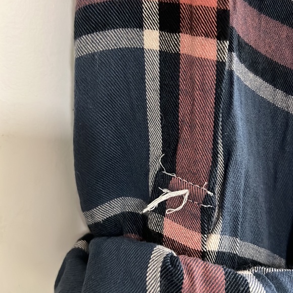 Charlotte Russe Women’s Plaid Button Down Shirt Size 2X - Picture 6 of 6